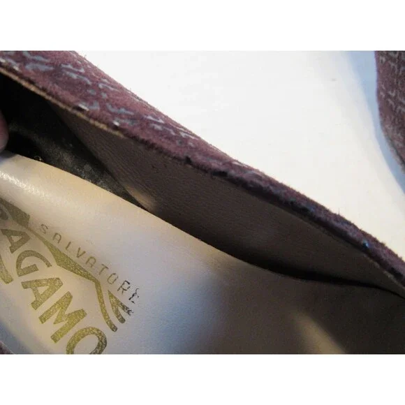 Vintage Salvatore Ferragamo Suede Embossed Patterned Pump Dark Brown Size 8.5 3A - Picture 7 of 13